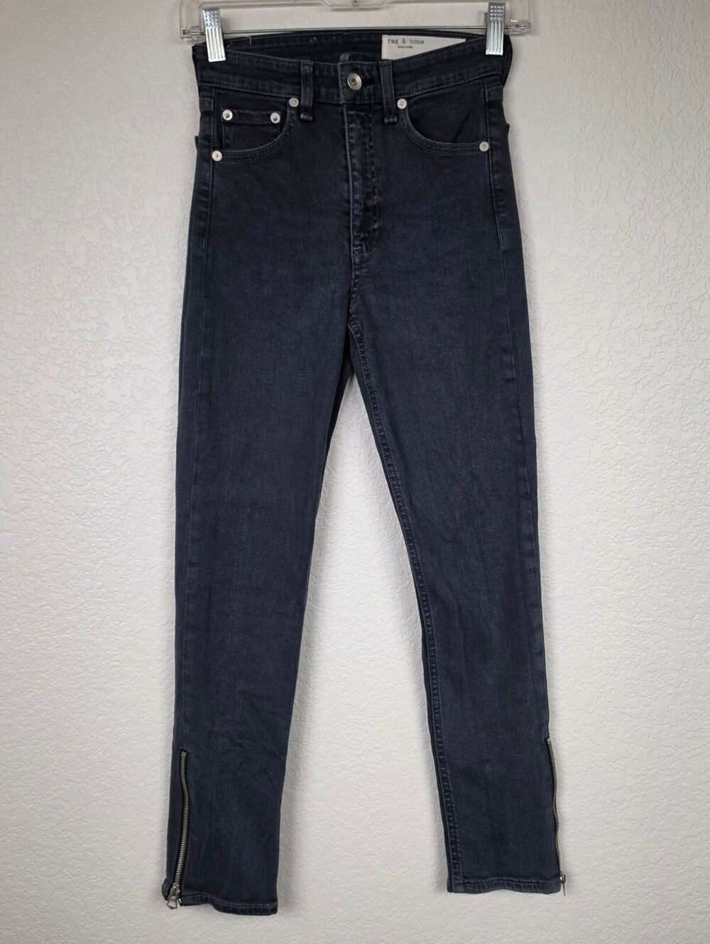 Rag & Bone $225 Zipper Dark Grey Gray Size 24 Skinny Jeans